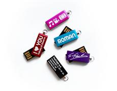 USB s vlastním UV potiskem nebo gravírováním