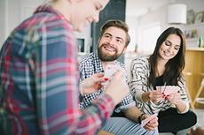 Rodina hraje společenské hry